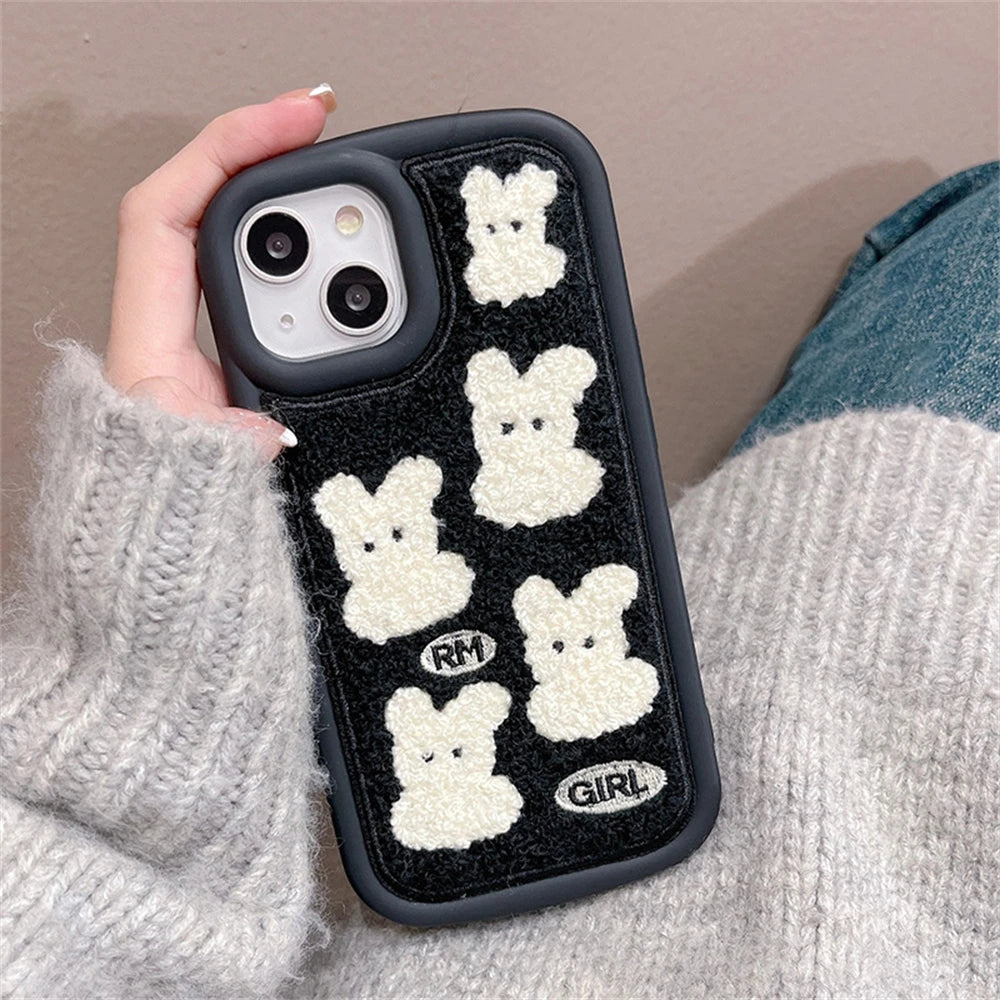 Coque Lapin Peluche Noir