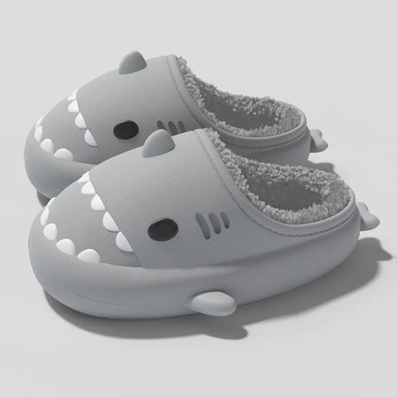 Chausson Requin Gris